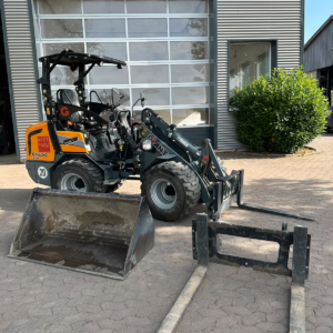 Gebraucht Radlader kaufen Kompaktlader Bagger Baumaschinen gebraucht kaufen Würzburg Umgebung Bamberg Umgebung