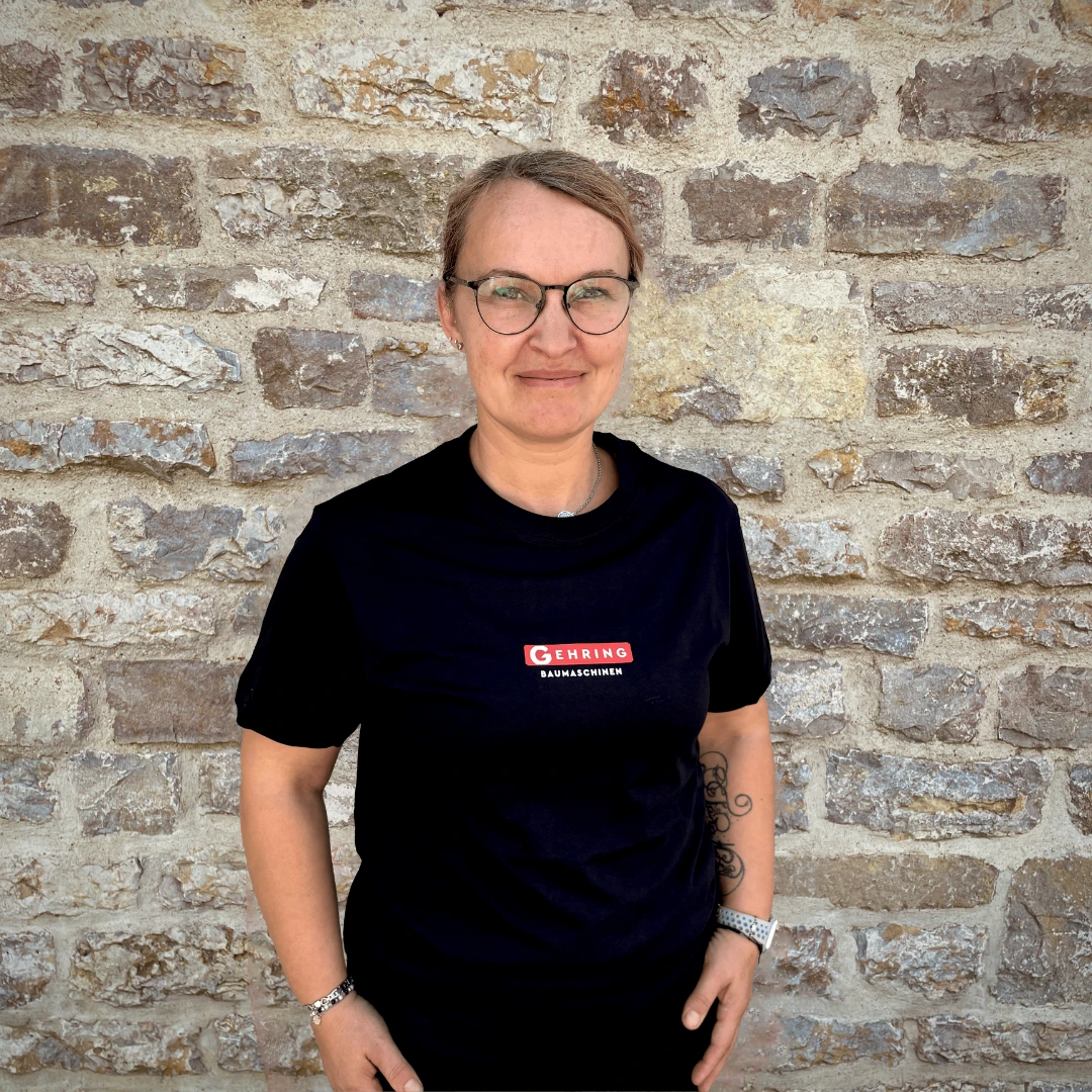 Anne Möslein Kontakt Team Gehring Baumaschinen Anne Möslein Service Ersatzteile